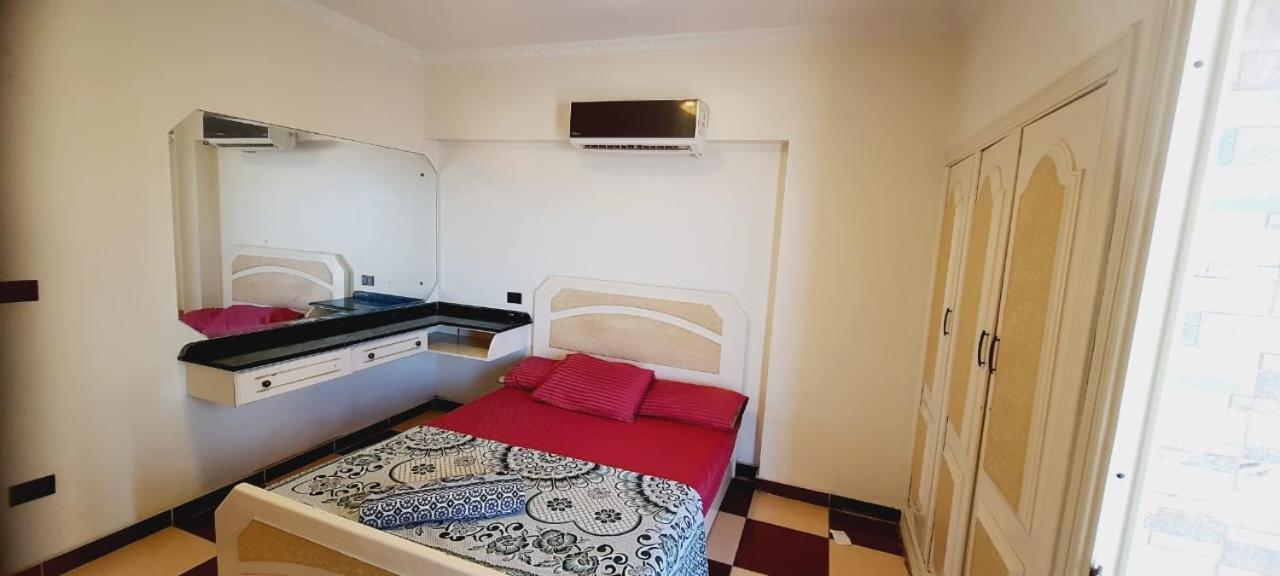 Apartamento Square - With Side Sea-view Alejandría